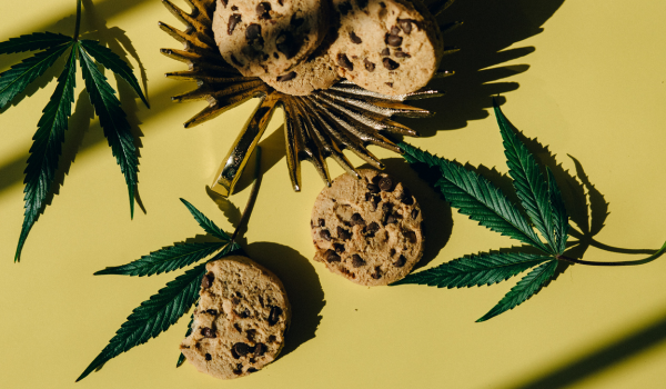 Edibles, Sweets & Bakes